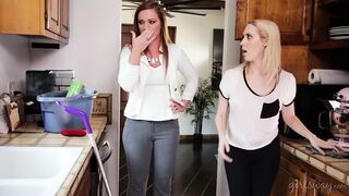 Cadence Lux fiatal takarítónő élvezve csábít a tulajdonost