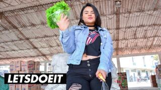 Forró argentin milf xiomara soto olajos kufircolása az úton