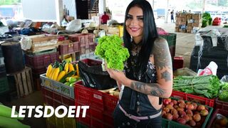 Csoki kishölgy melina zapata felvett mély dugásra koros puncijába - latin amerikai milf