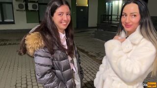 Baráttal szedtünk fel dupla kívánatos stripat, akiket keményen megbasztunk