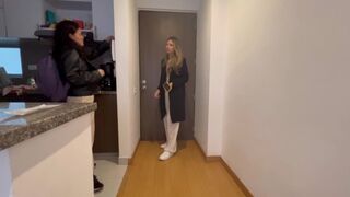 A szomszéd maca lezbi vágyait teljesítem hálából
