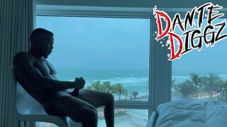 Hurrikán idején magányos együttlét south beach-en
